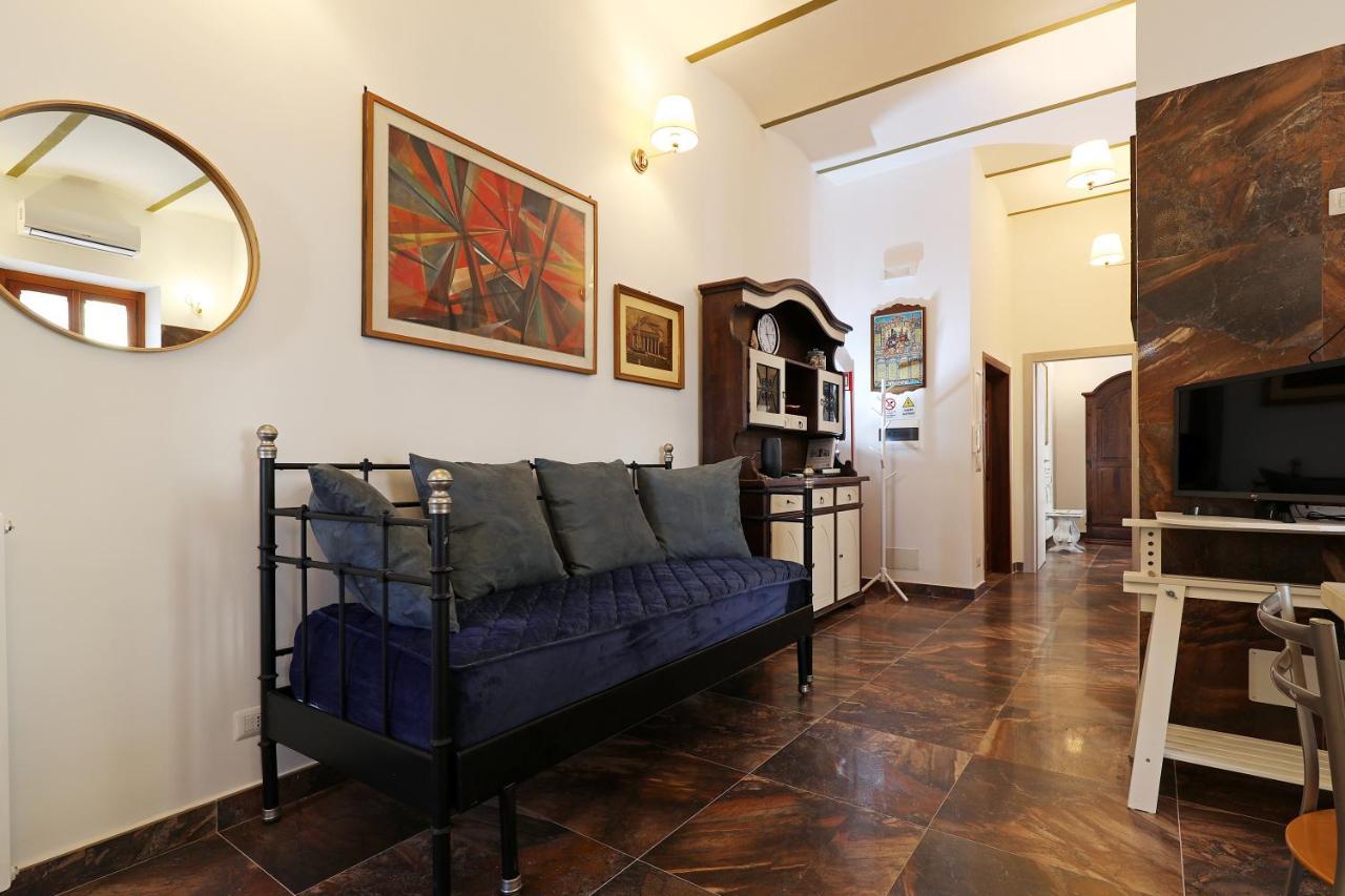 Cornelia - Charme Apartment Рим Екстер'єр фото