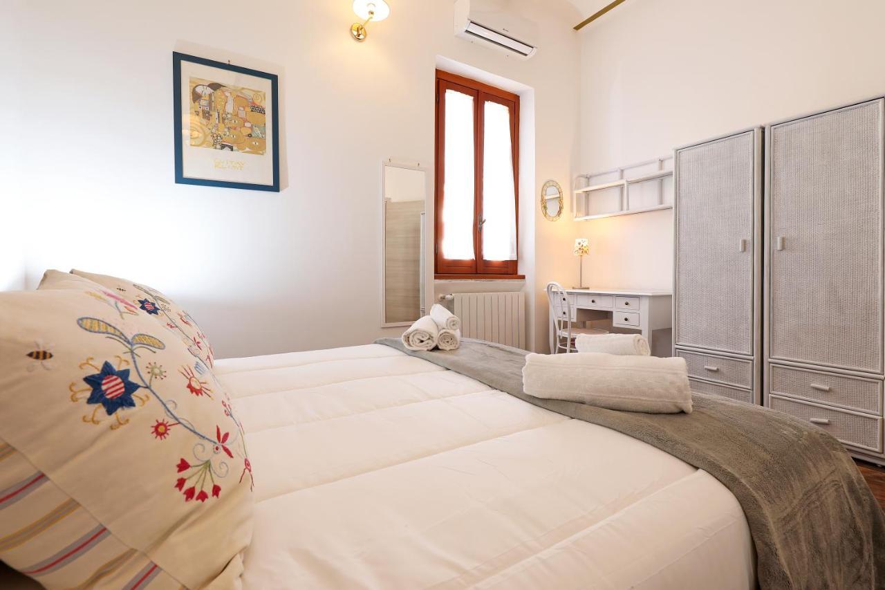 Cornelia - Charme Apartment Рим Екстер'єр фото
